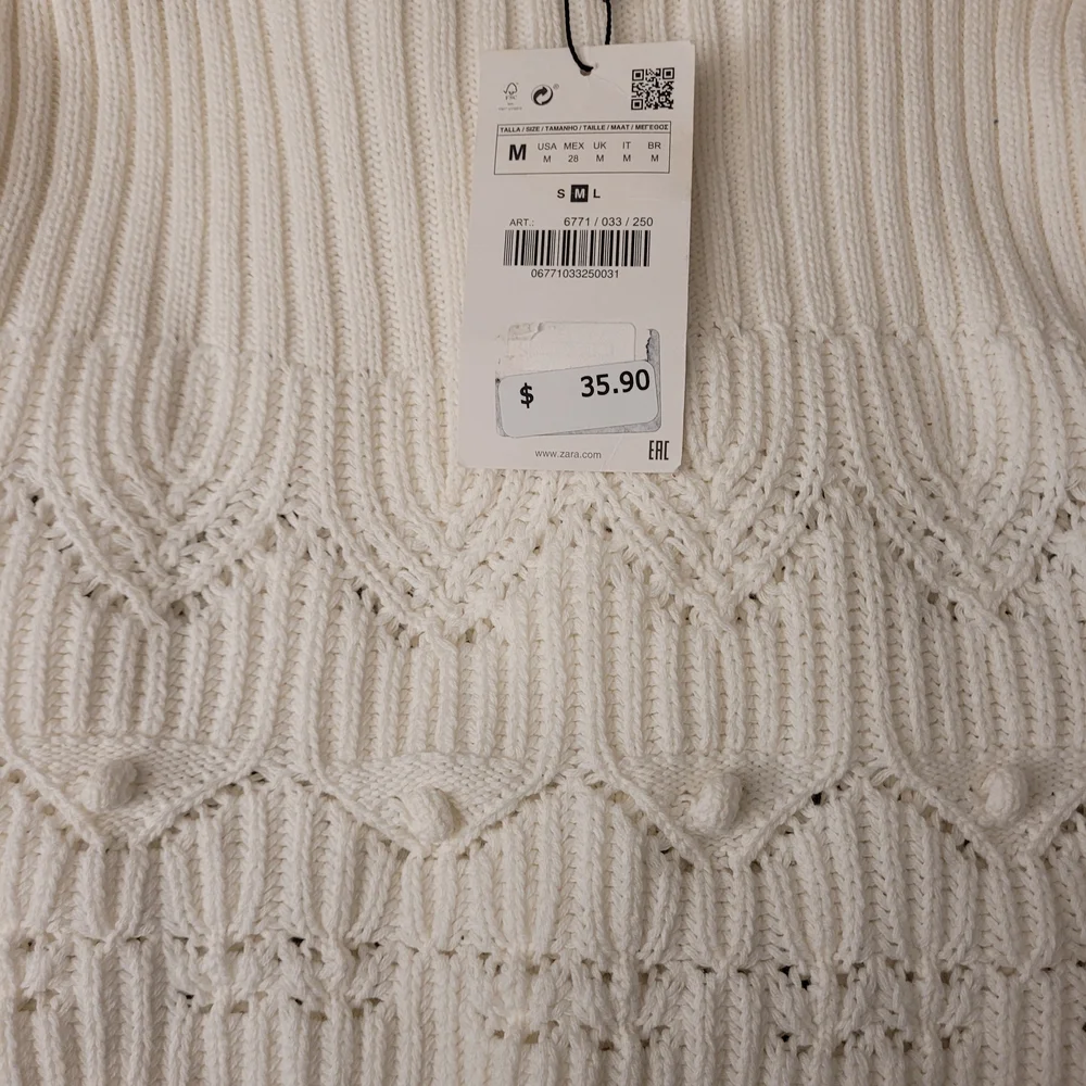 NWT Zara Knitted Crop Top